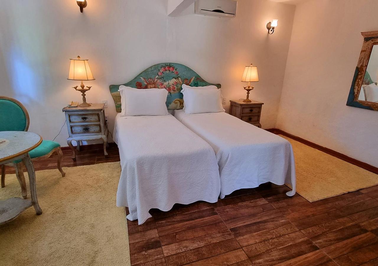 Pousada Villa Paolucci ทีราเดนเจส ภายนอก รูปภาพ